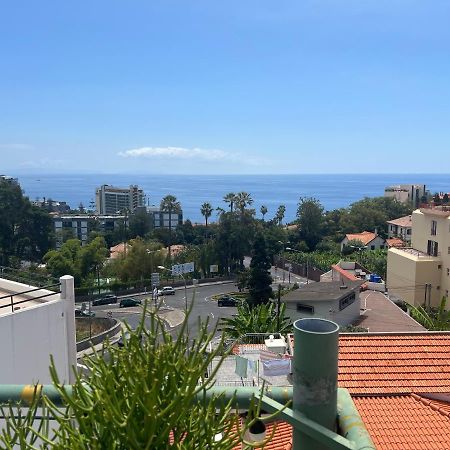 Angie'S Apartment Funchal  Eksteriør billede